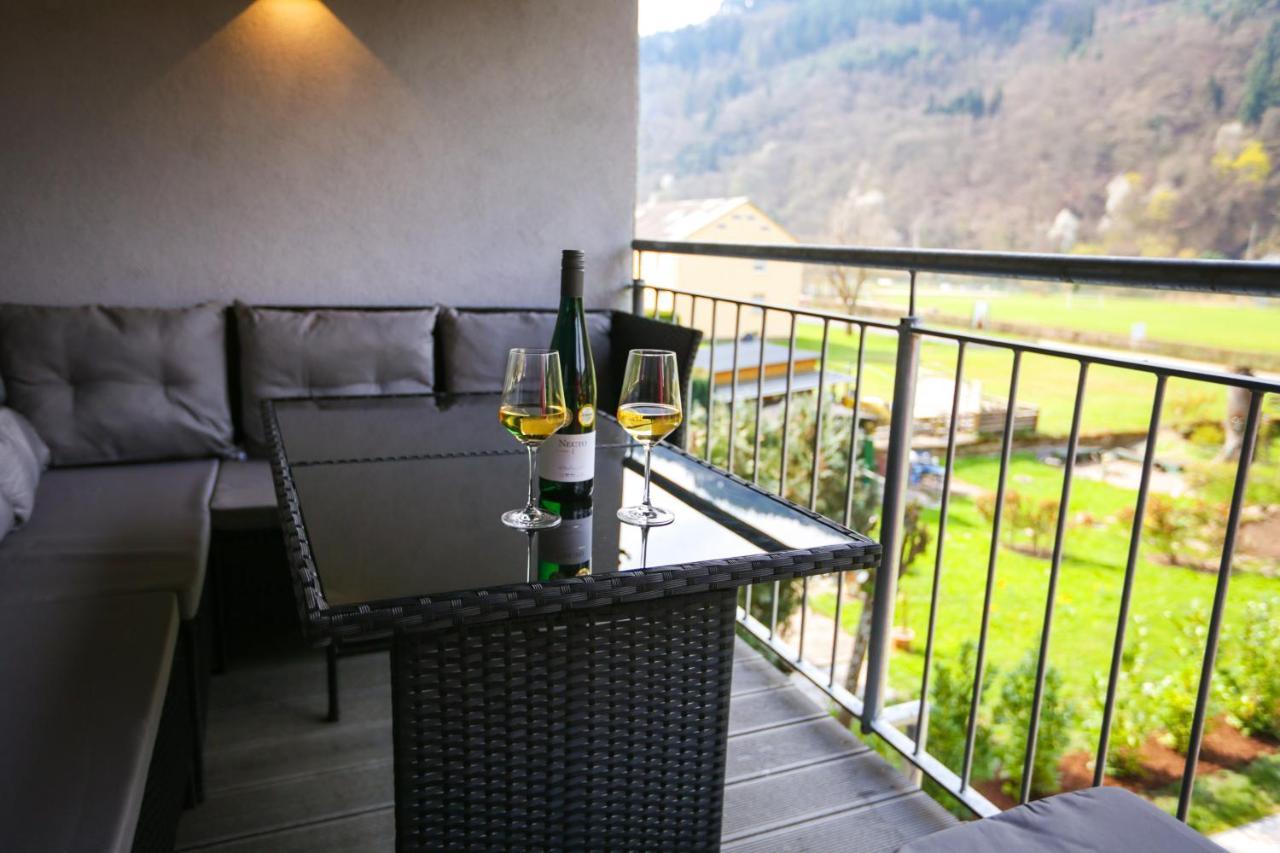 Rieslingresidenz Apartment Трабен-Трарбах Екстериор снимка